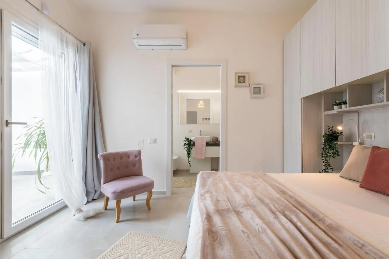 La Casa Dei Sognatori Apartment Villasimius Italy